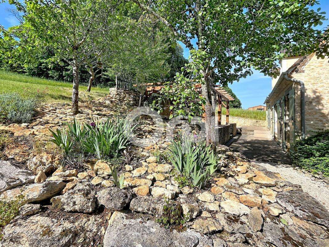 AGENCE ORPI BRIVE RD - Maison de caractère rénovée - photo 19