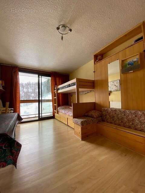 Appartement à LE CHATEL