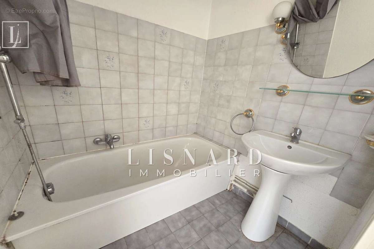 Appartement 28 m² à Vallauris  - photo 6