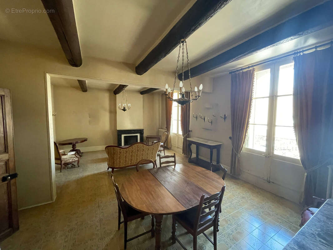 Maison à SAINT-BAUZILLE-DE-LA-SYLVE