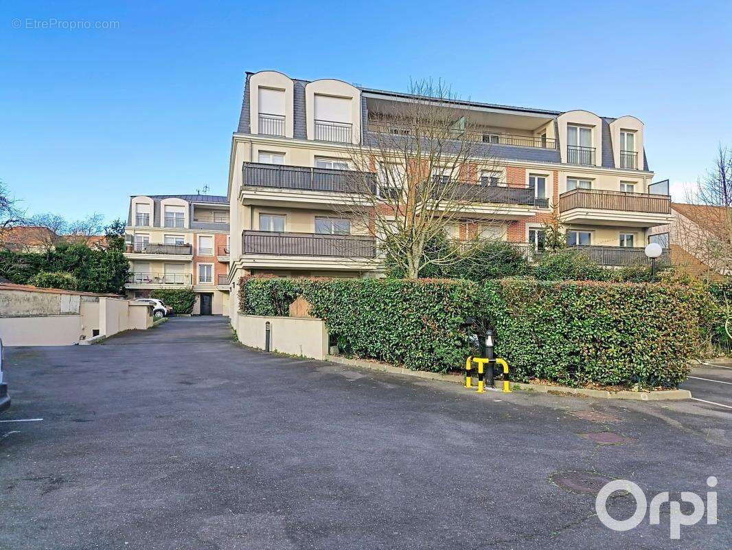 Appartement à LONGJUMEAU