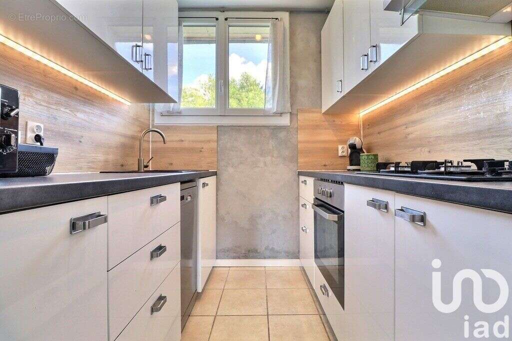 Photo 4 - Appartement à THORIGNY-SUR-MARNE