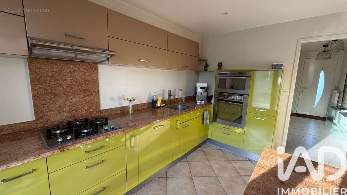 Photo 6 - Maison à BOISSISE-LE-ROI