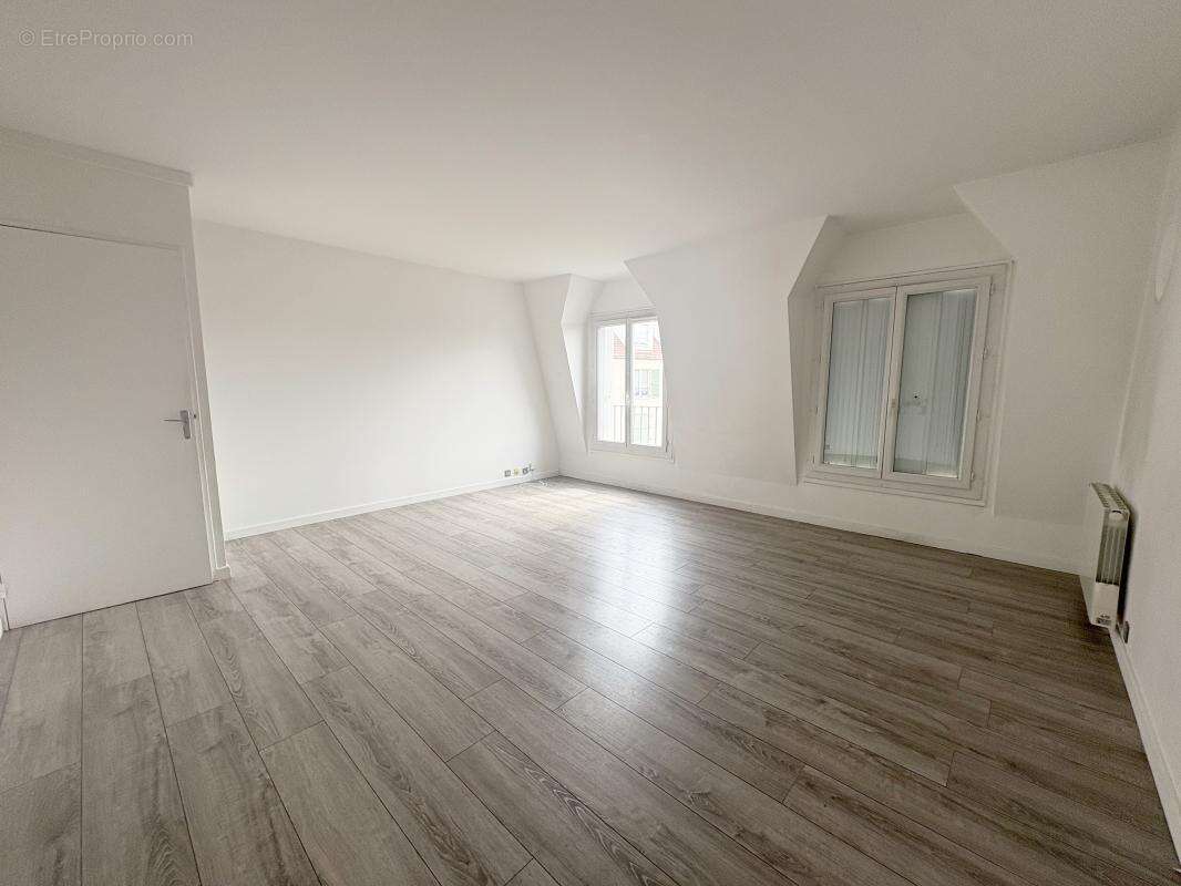 Appartement à RUEIL-MALMAISON