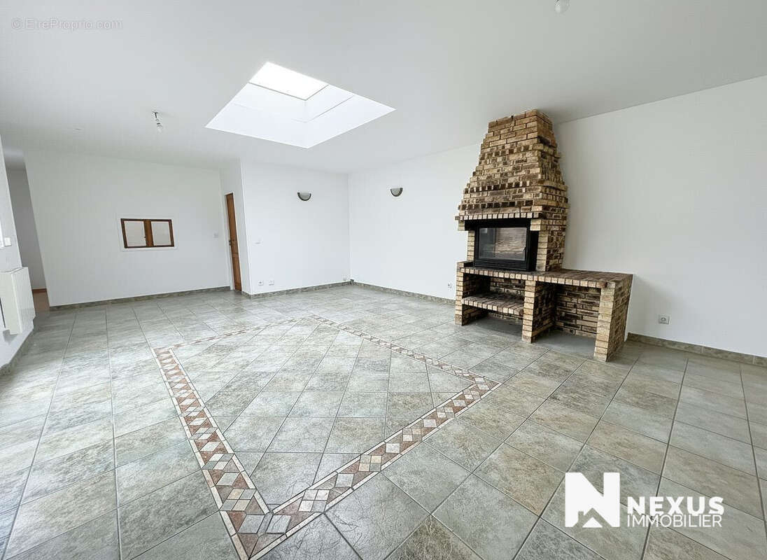 Maison à DEVILLE-LES-ROUEN