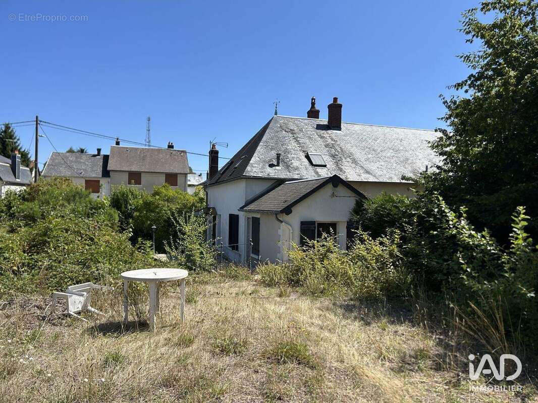 Photo 8 - Maison à CHATEAU-CHINON(VILLE)