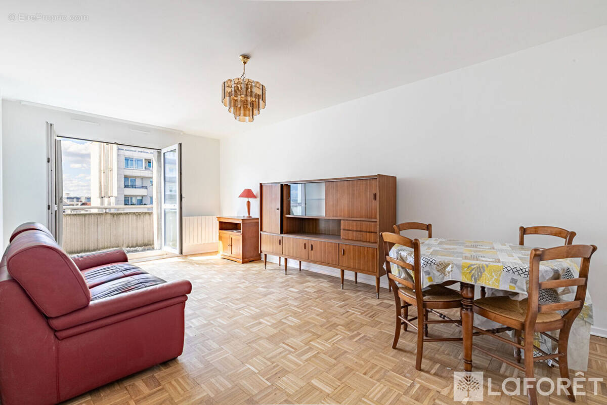 Appartement à LE KREMLIN-BICETRE