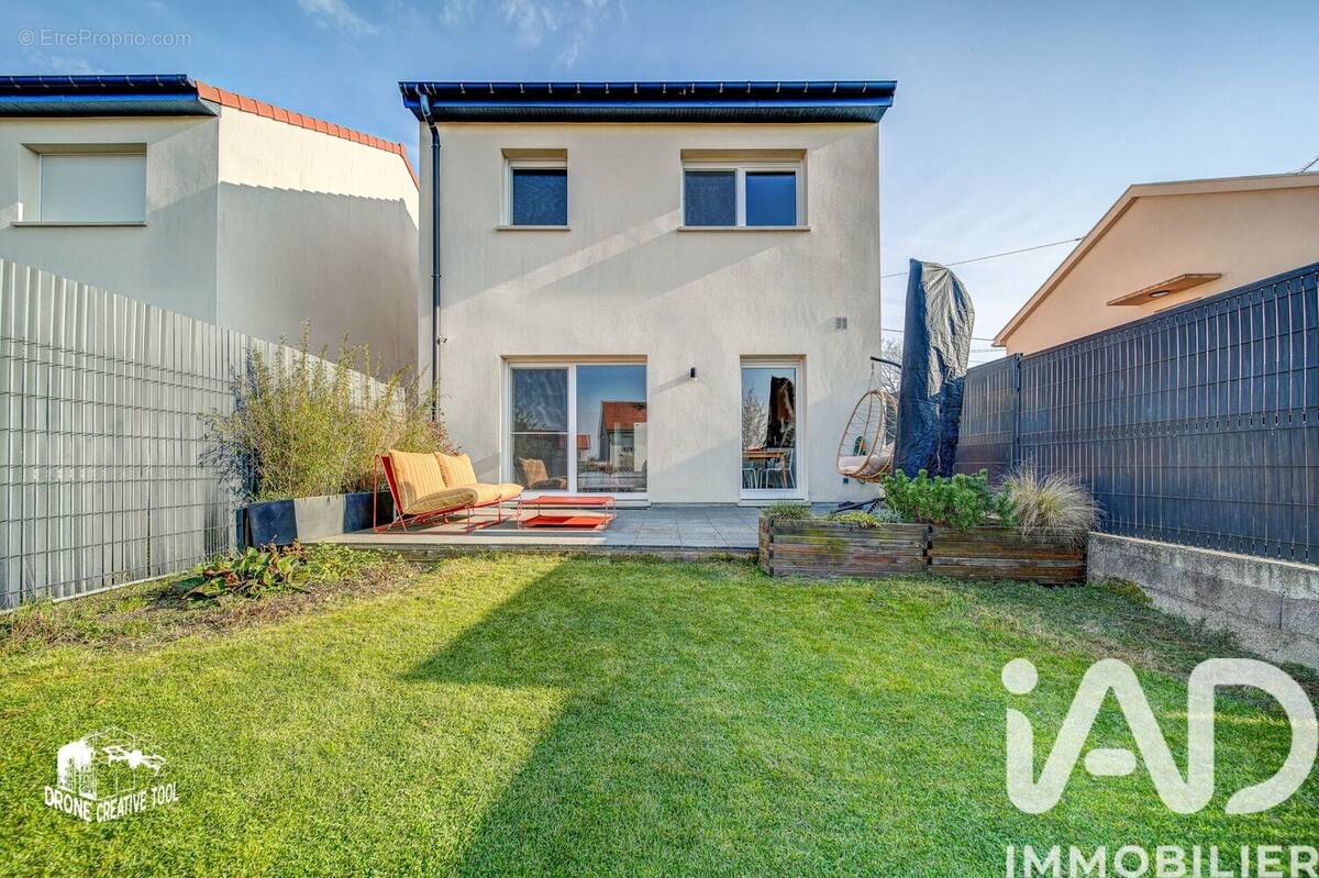 Photo 1 - Maison à FLEURY