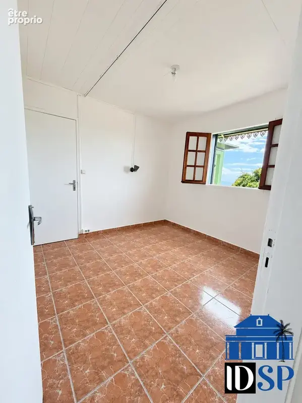 Maison 3 pièces 100 m² à vendre à Saint-Paul (97460) - photo 4
