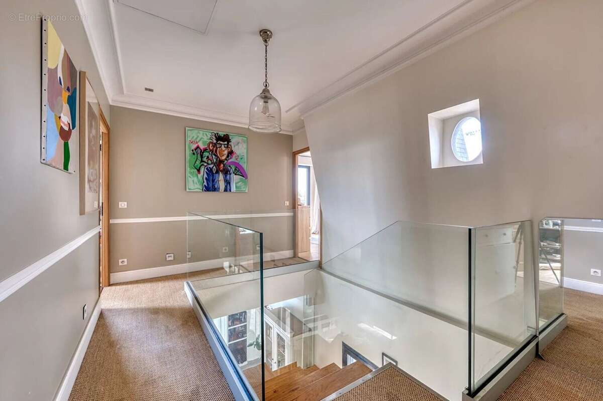 Maison à CARRIERES-SUR-SEINE