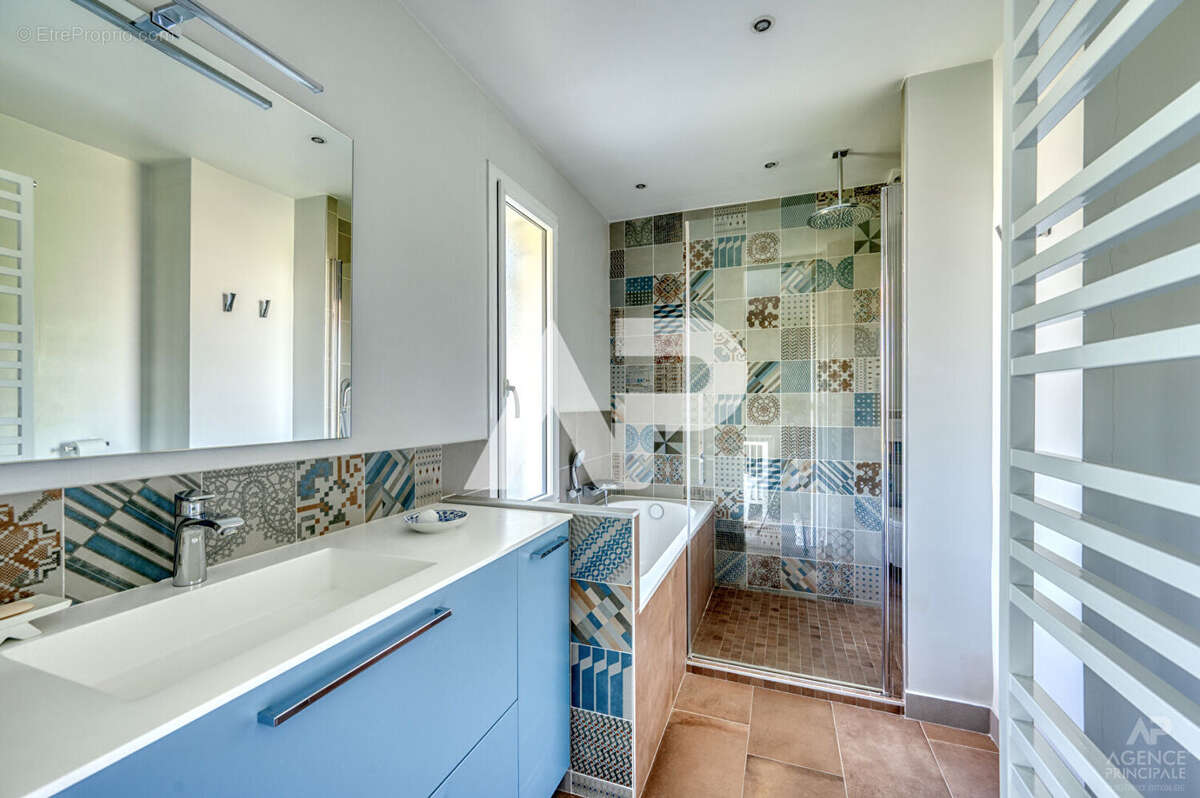 Maison à RUEIL-MALMAISON