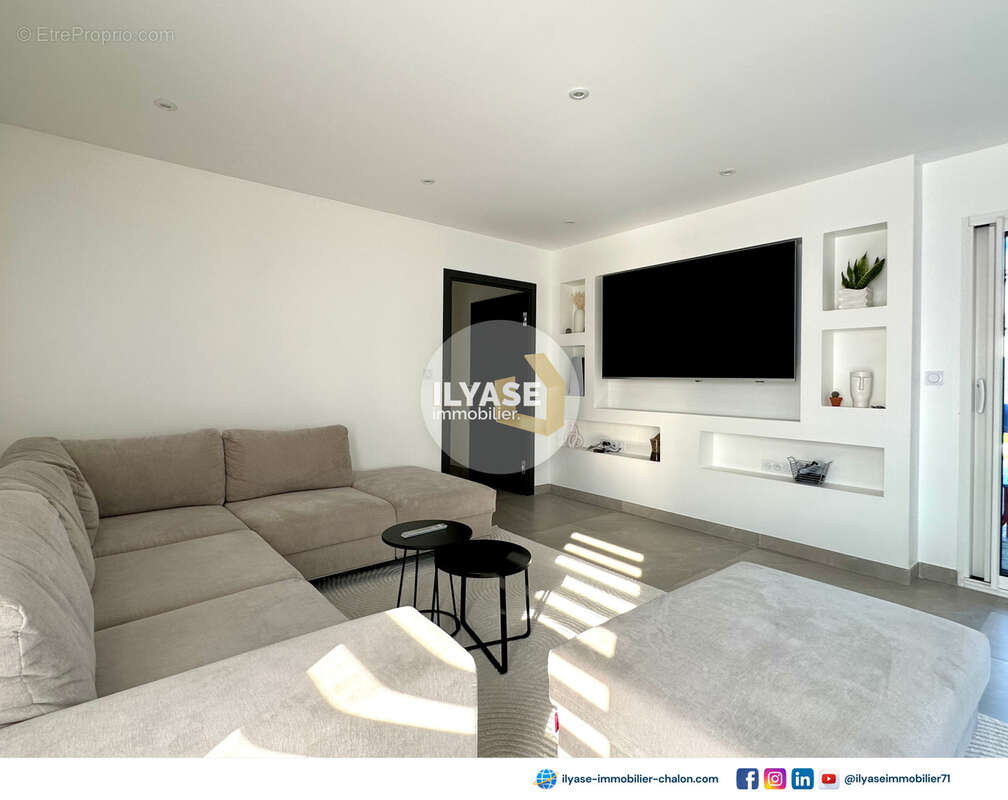 Maison 4 pièces 130 m2  3 ch dont 1 suite parentale  piscine - photo 16