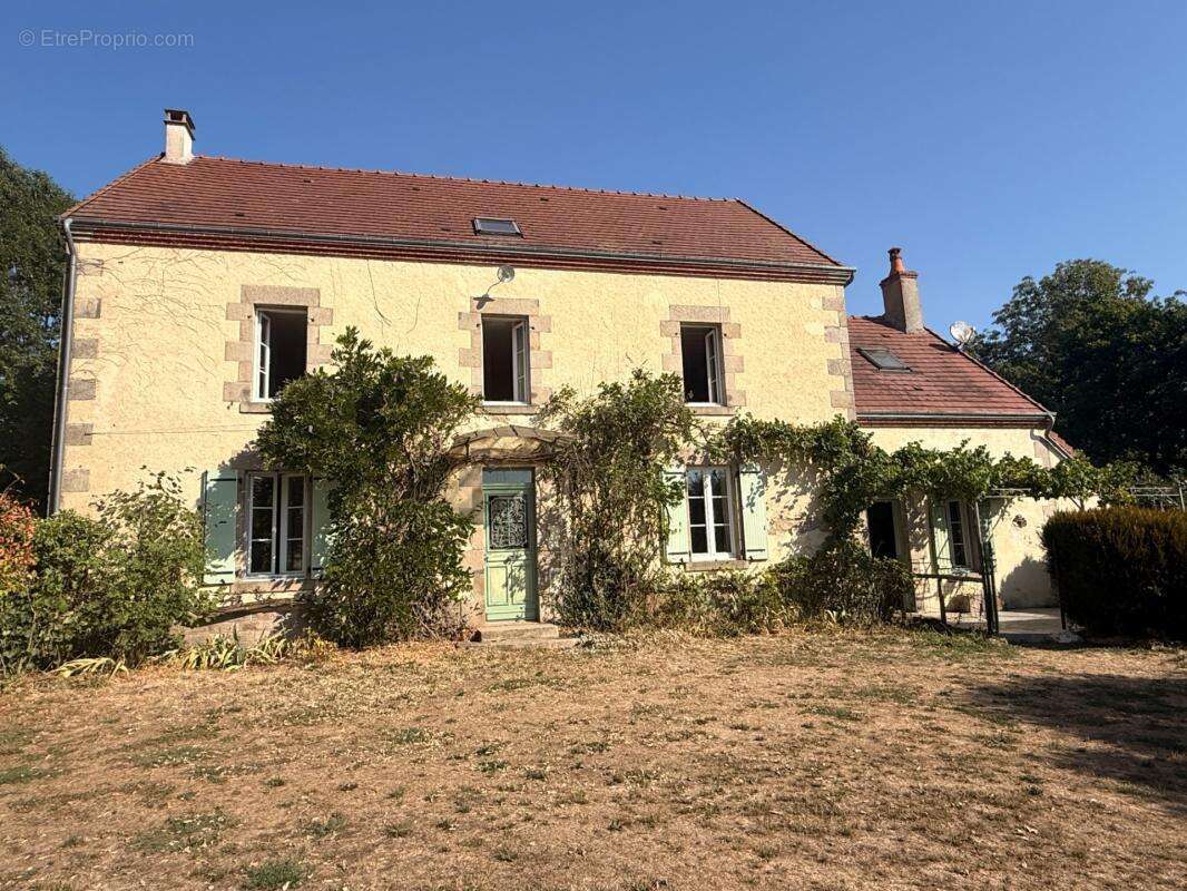 Propriété de caractère 284m² habitable, 5 chambres, annexe + grange sur terrain de 6885m² 197 000 € - photo 52