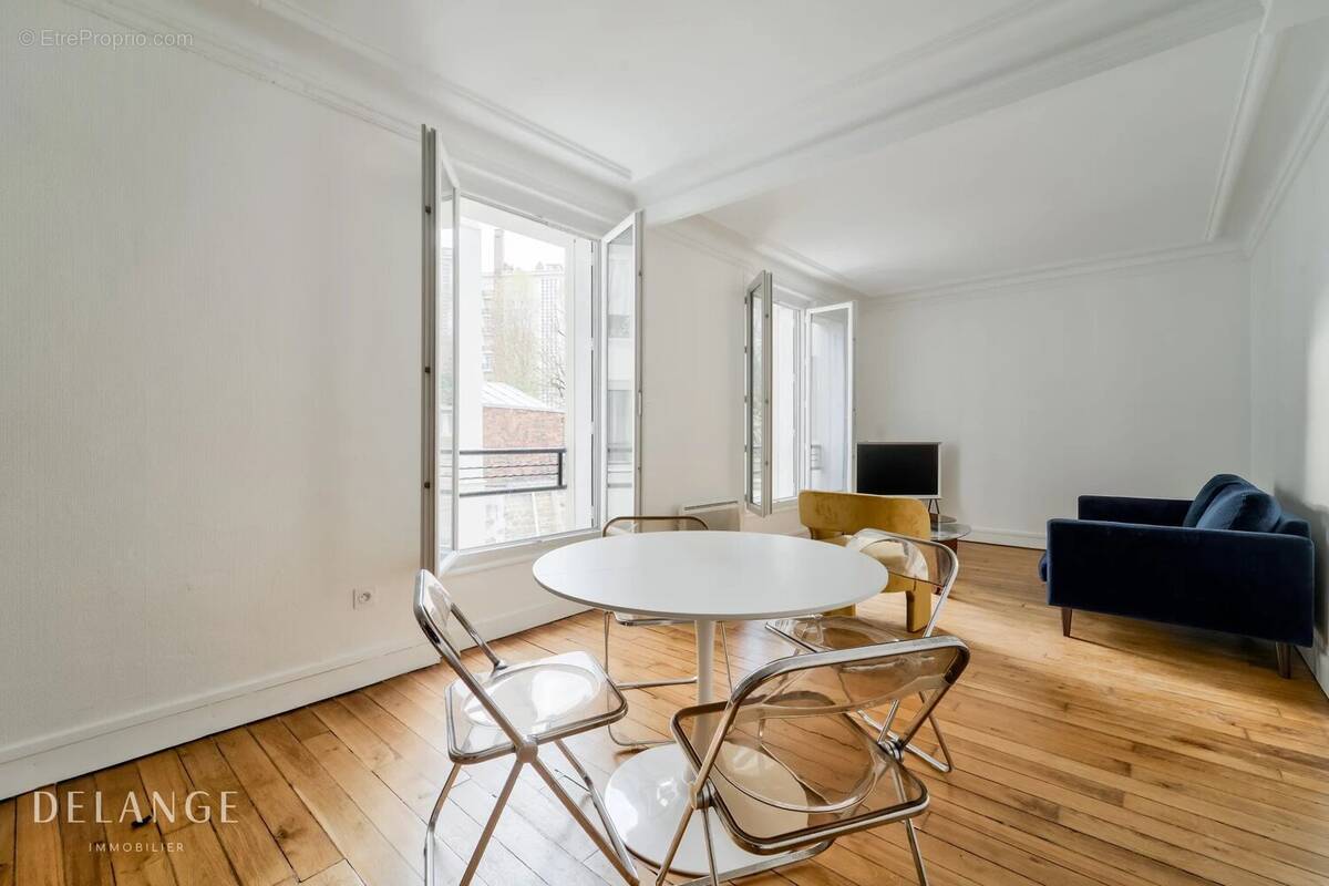 Appartement à PARIS-13E