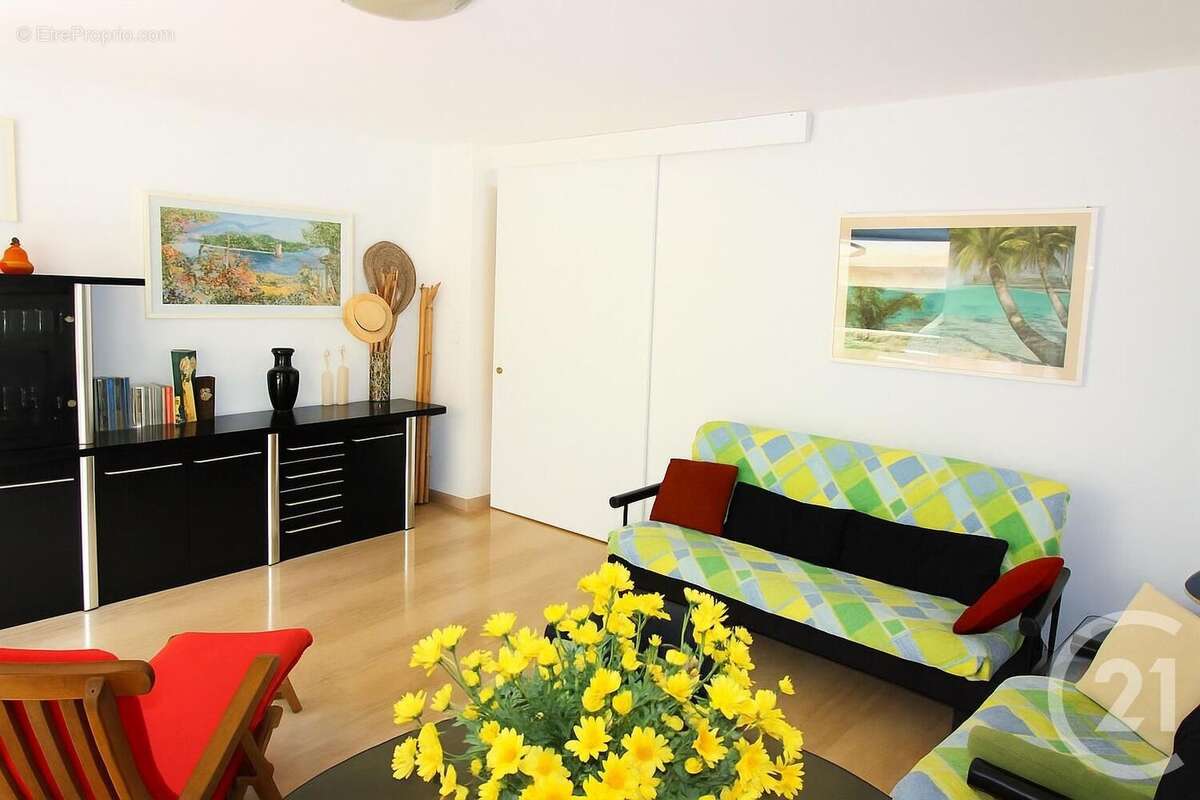 Appartement à ROQUEBRUNE-CAP-MARTIN