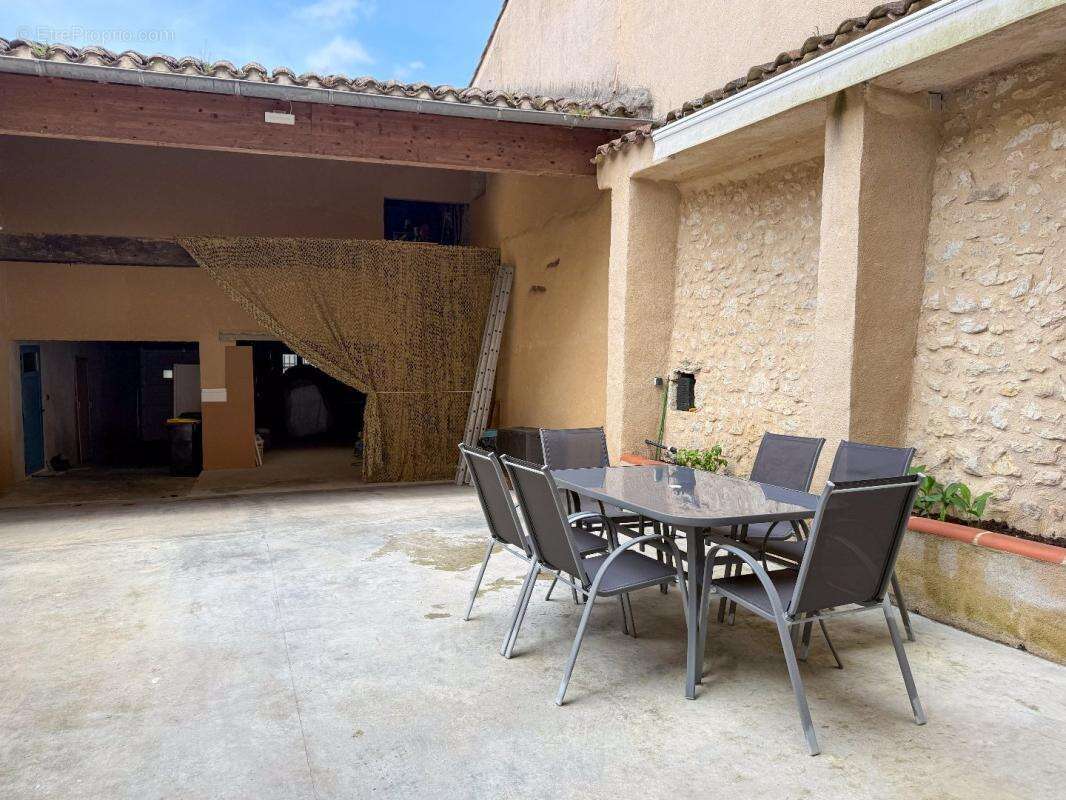 Maison à LECTOURE