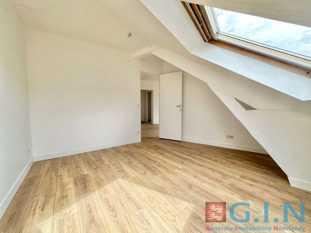 Rouen proximite place cauchoise appartement deux chambres - photo 5