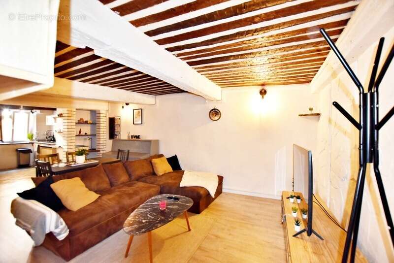 Toulon (83) - emplacement ideal centre ville – appartement 2 pieces de 51 m² plein de charme et de cachet - investissement ou re - photo 17