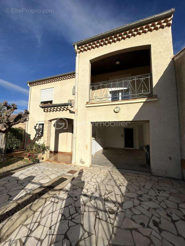 Maison à LIGNAN-SUR-ORB