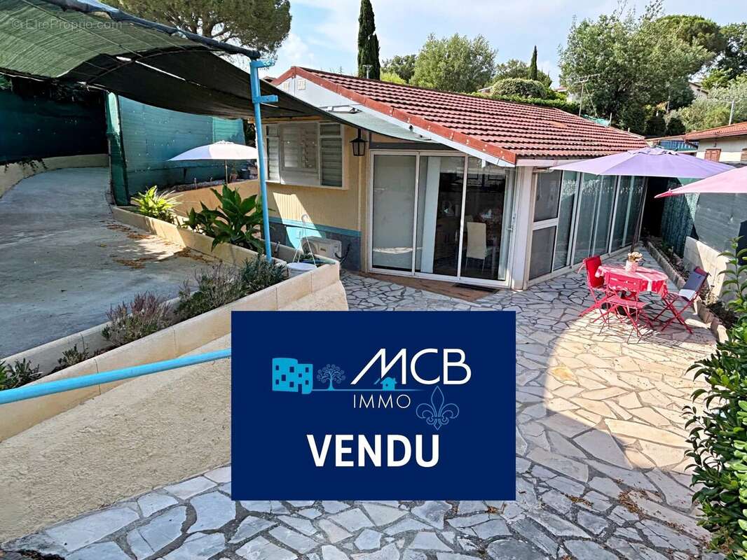 Maison à ROQUEBRUNE-SUR-ARGENS