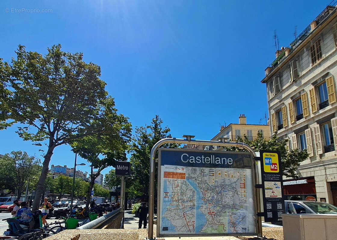 Appartement à MARSEILLE-6E