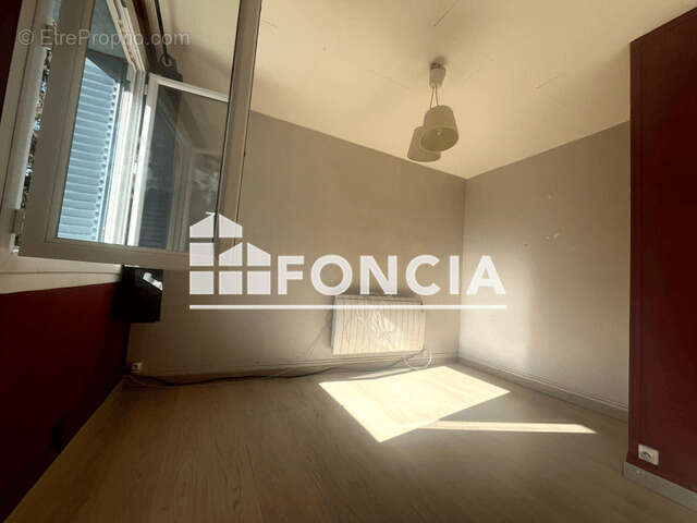 Appartement à VIZILLE