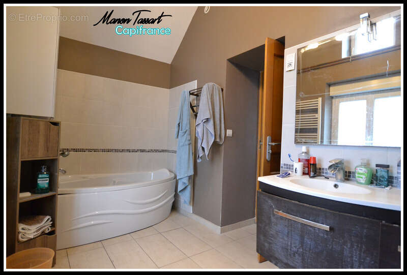 Maison à CHATEAU-L&#039;ABBAYE