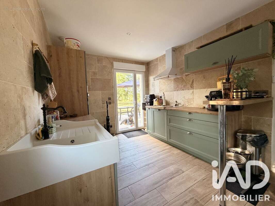 Photo 2 - Maison à ARNAGE