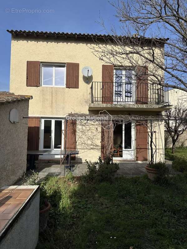 Maison à SAINT-MARTIN-DE-CRAU