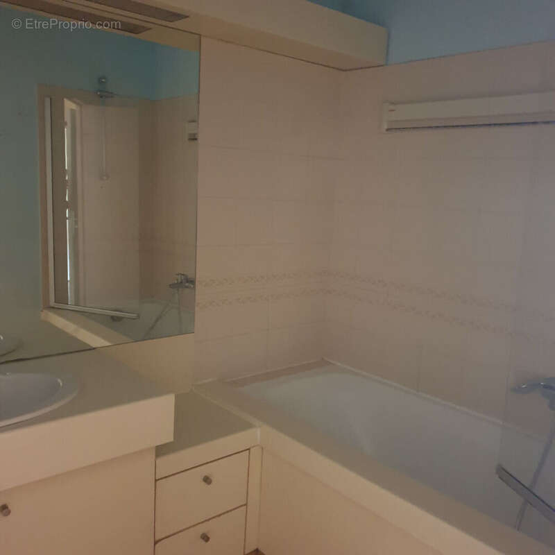 Appartement à SURESNES