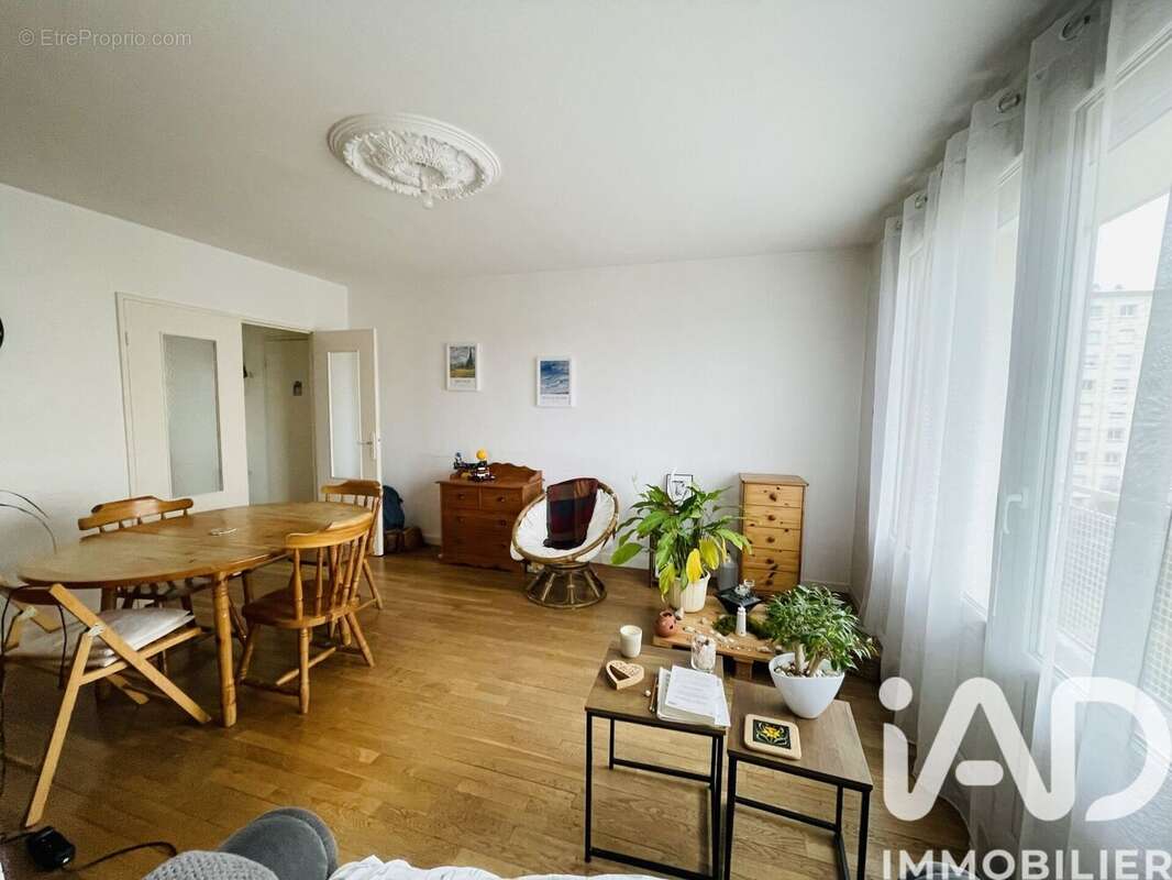 Photo 2 - Appartement à SAINT-ANDRE-LES-VERGERS