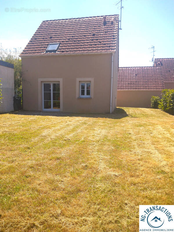 Maison à CHEVANNES