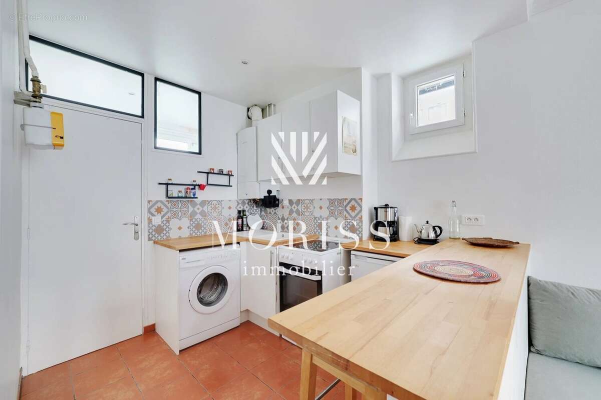 Appartement à PARIS-18E