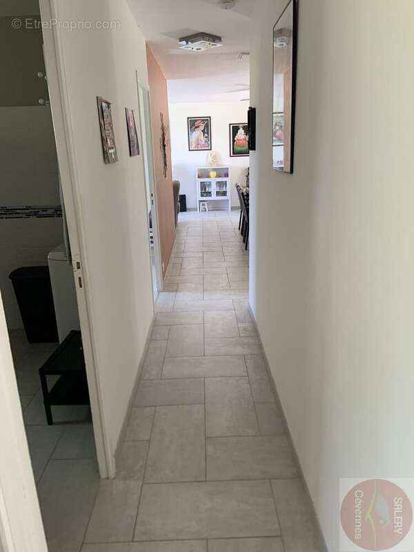 Belle villa de plaind- pied et son terrain de 1203m² - photo 9