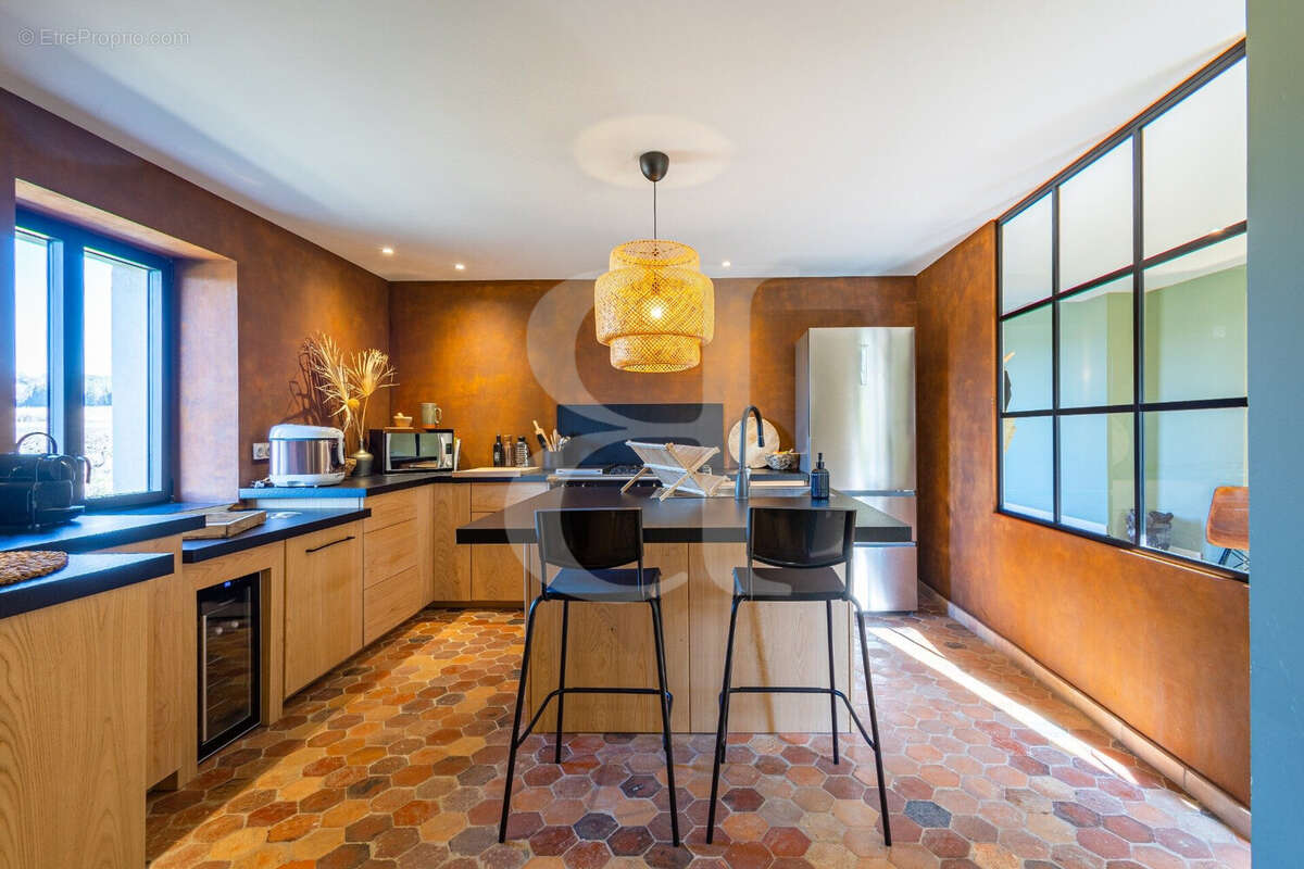 Maison à VAISON-LA-ROMAINE