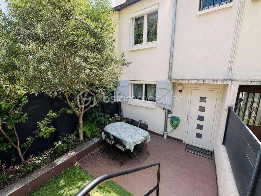 Maison 56 m² à Le Chesnay  - photo 7