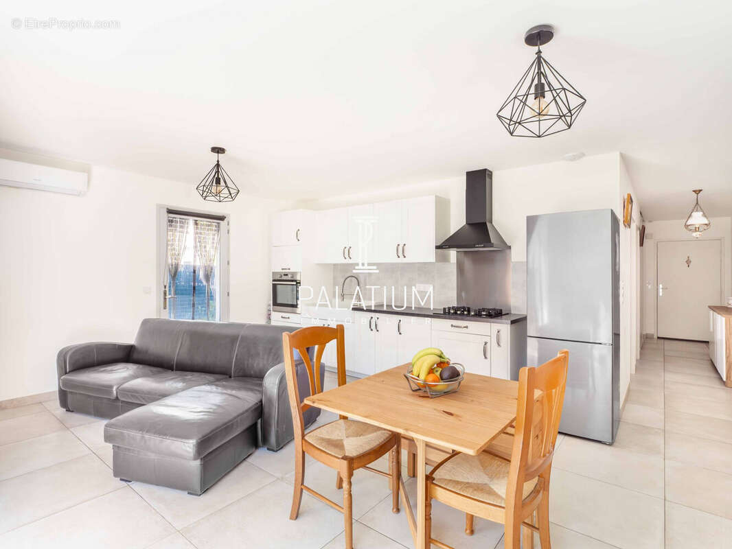 Appartement à PIERREVERT