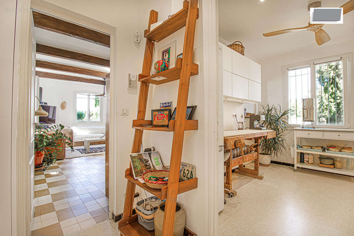 Maison à LE CASTELLET