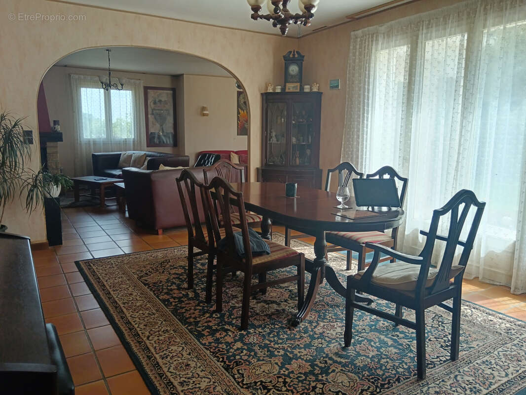 Maison à CLEGUEREC