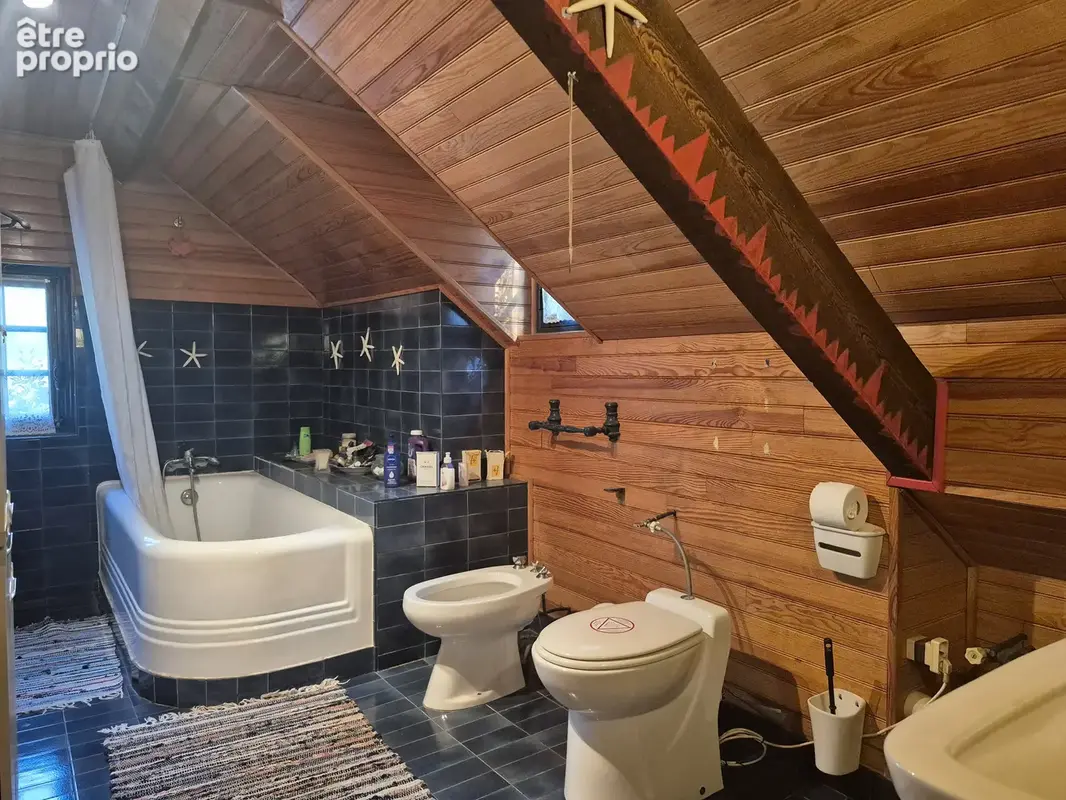 Maison 6 pièces 219 m² à vendre à Lomne (65130) - photo 9