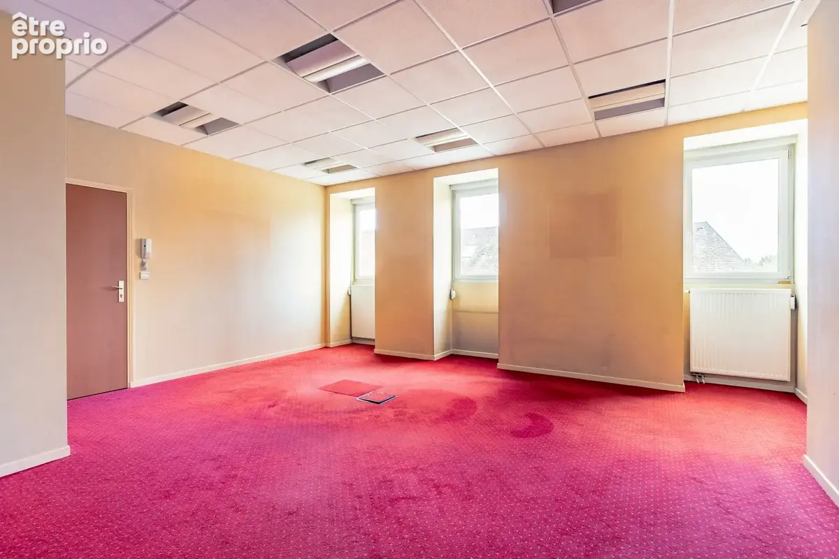 Dpt Aisne (02), à vendre SOISSONS appartement 300 m2 - photo 5