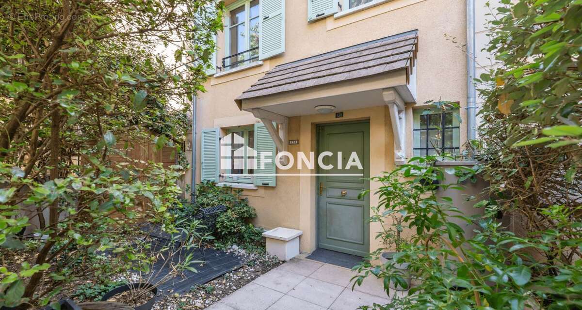 Maison à LE CHESNAY