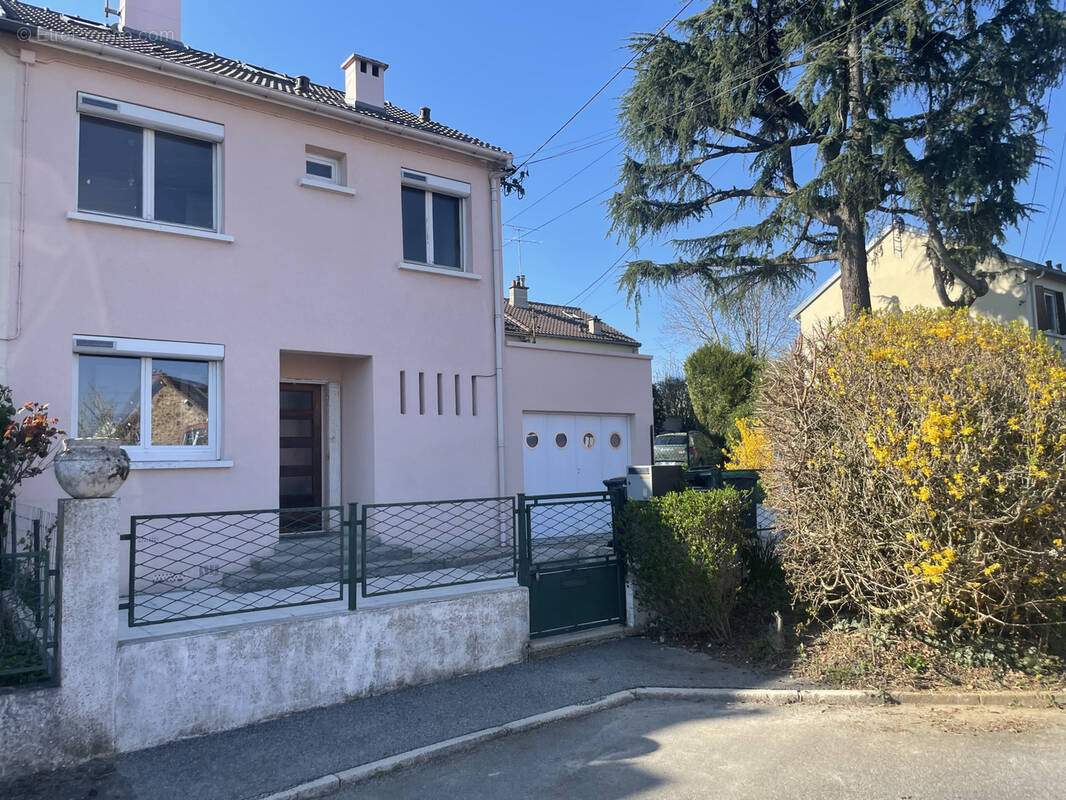 Maison à MASSY