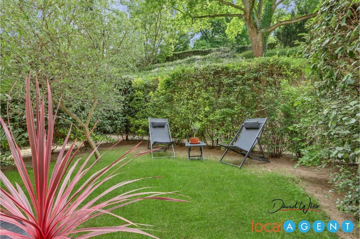 Appartement à LE PLESSIS-ROBINSON