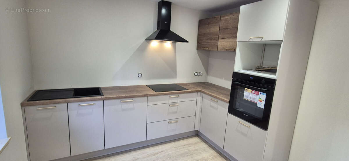Appartement à ORCHAMPS-VENNES