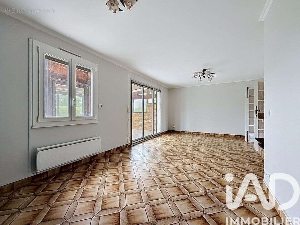 Photo 5 - Maison à DAMERY