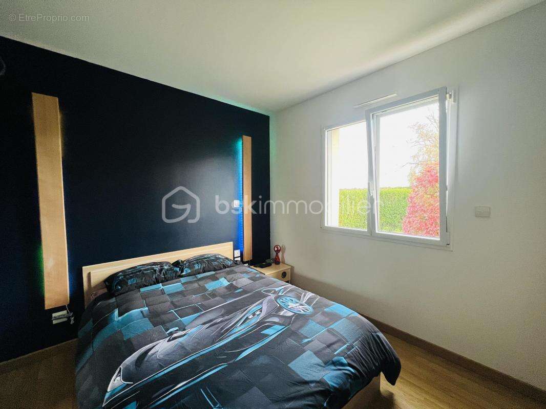 Maison à FERRIERES-HAUT-CLOCHER