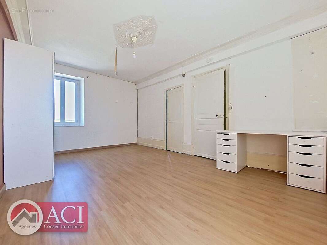 Maison 101 m² à Saint-Clair-Sur-Epte  - photo 5