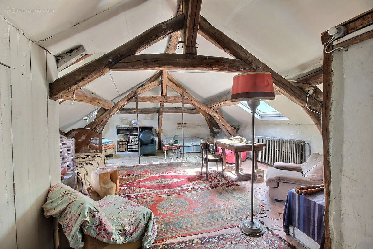 Maison  bourgeoise à  nogent le roi - photo 13
