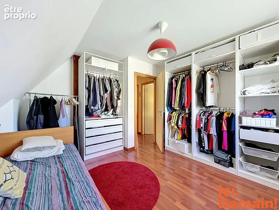 FEGERSHEIM - Maison Familiale avec un espace indépendant  et jardin - photo 5